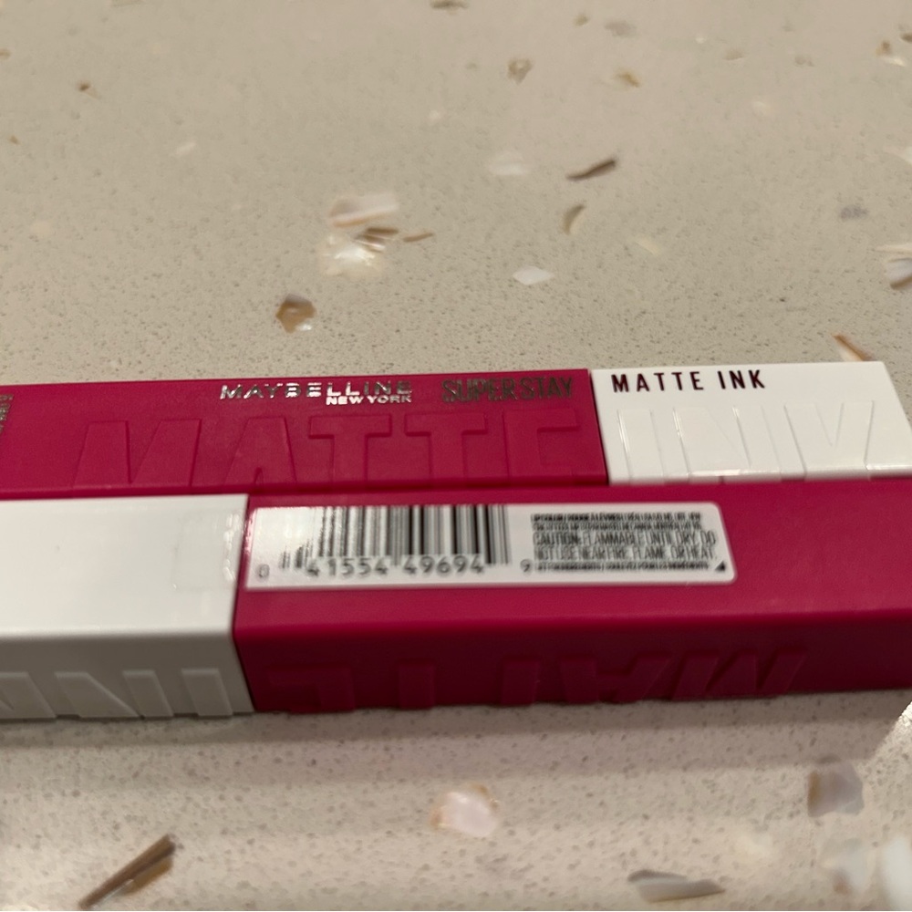 Maybelline Matte Ink Lip Color in Pink
2 tubes NEW